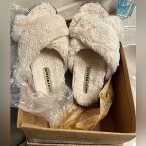 Lucky brand sandals NEW size 7